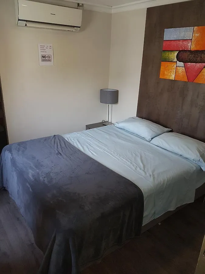 **  Hotel Estoril Willemstad Curacao
